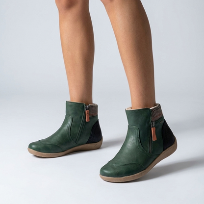 ITERPUB::cold-frugaze-16507831353693::01-hero_a_footwear