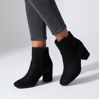 ITERPUB::cold-frugaze-16597401141597::01-hero_a_footwear