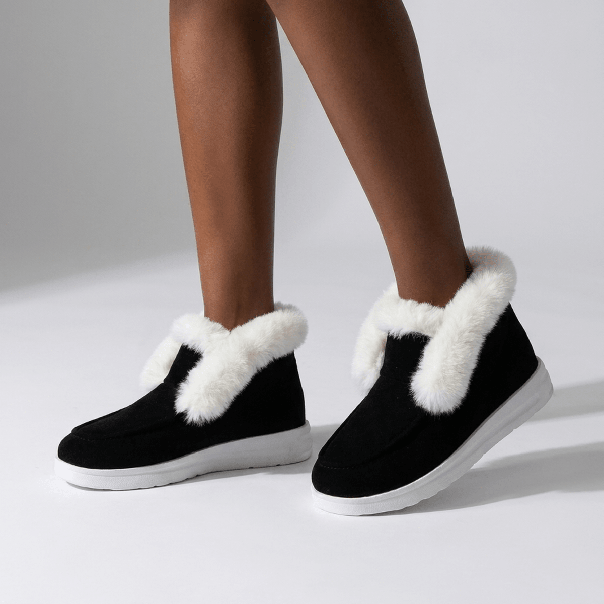 ITERPUB::cold-frugaze-16597401338205::01-hero_a_footwear