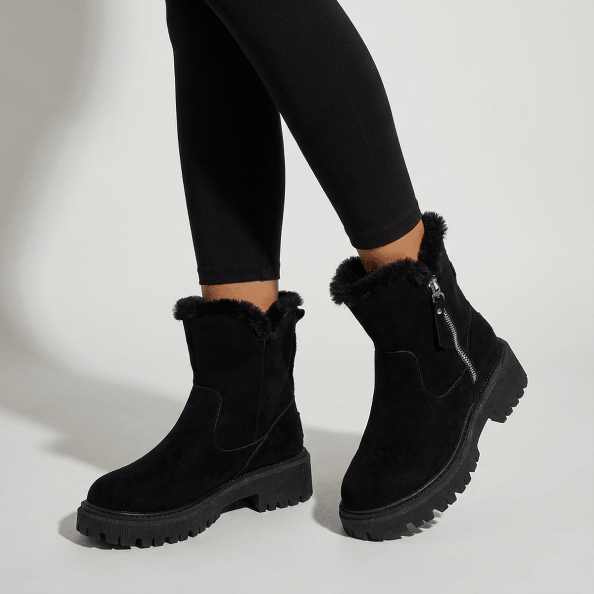ITERPUB::cold-frugaze-16597411627357::01-hero_a_footwear