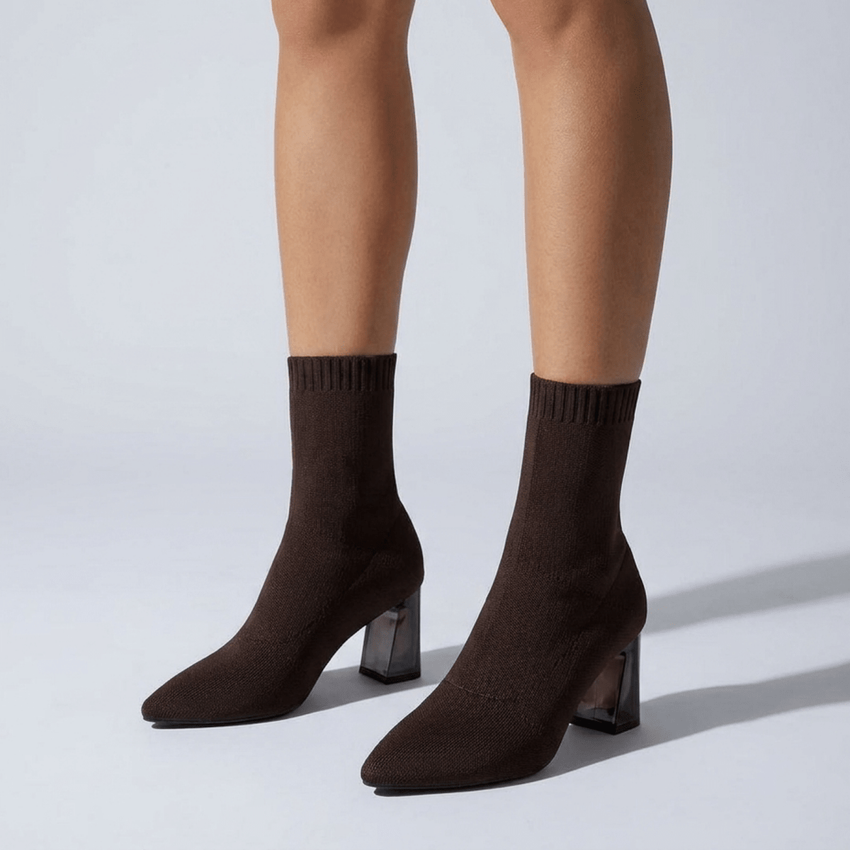 ITERPUB::cold-frugaze-16478564254045::01-hero_a_footwear