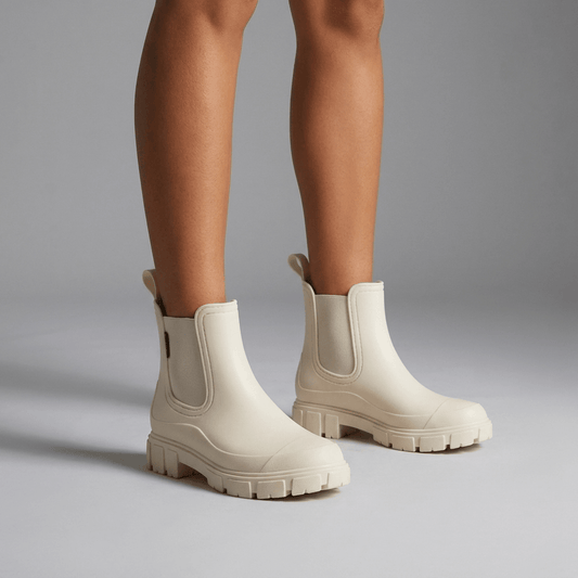 ITERPUB::cold-frugaze-16597393670493::01-hero_a_footwear