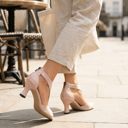 ITERPUB::cold-frugaze-16444874522973::02-hero_back_footwear