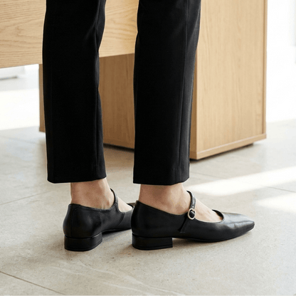 ITERPUB::cold-frugaze-16587569725789::02-hero_back_footwear