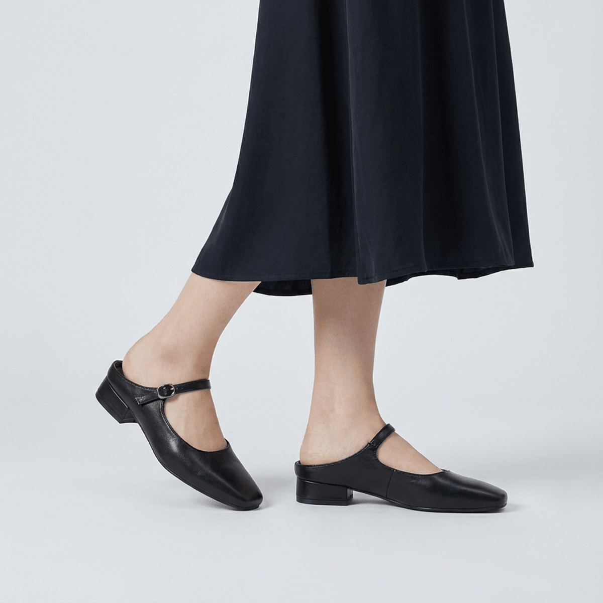 ITERPUB::cold-frugaze-16587569725789::03-side_footwear