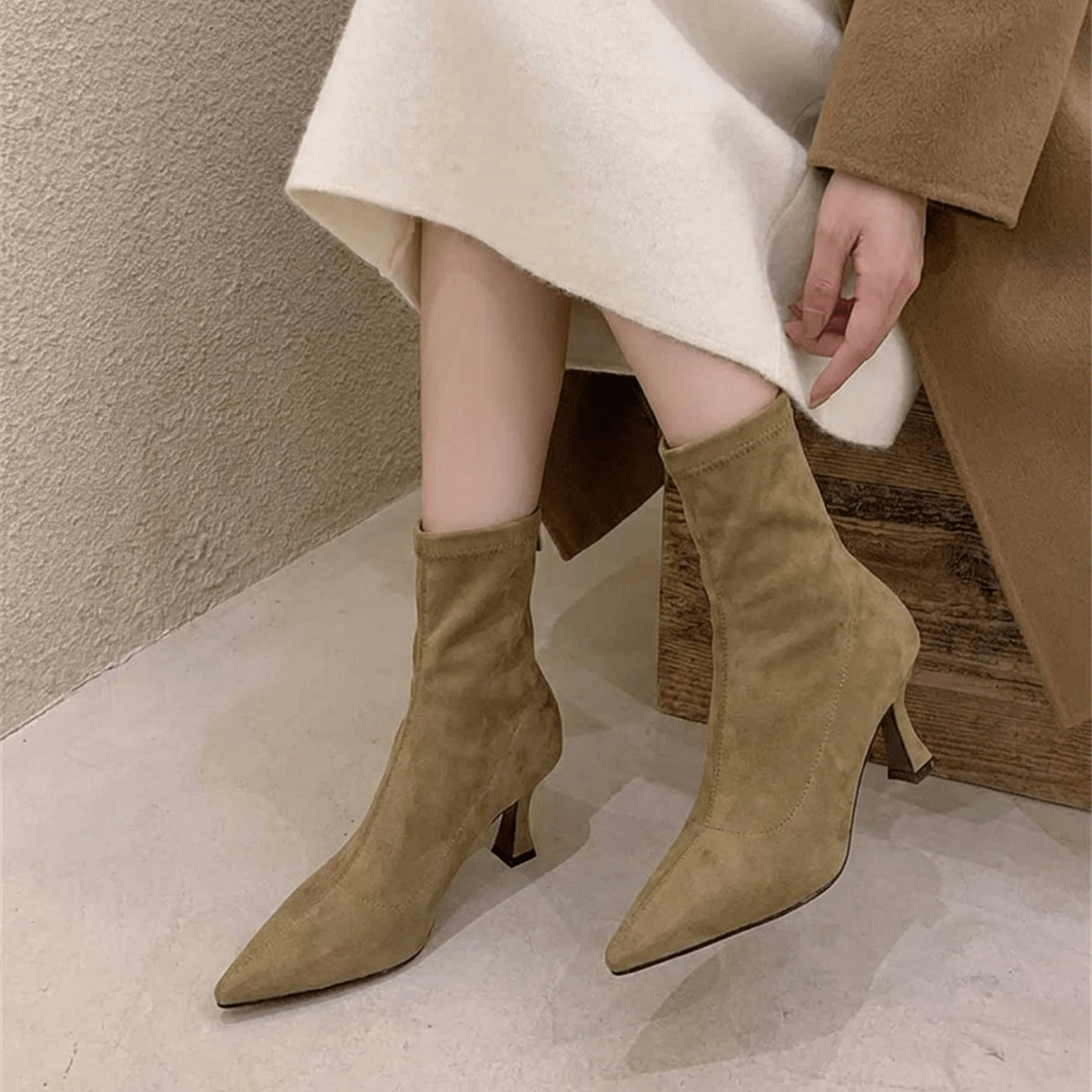 ITERPUB::cold-frugaze-16476534210909::05-variant-khaki