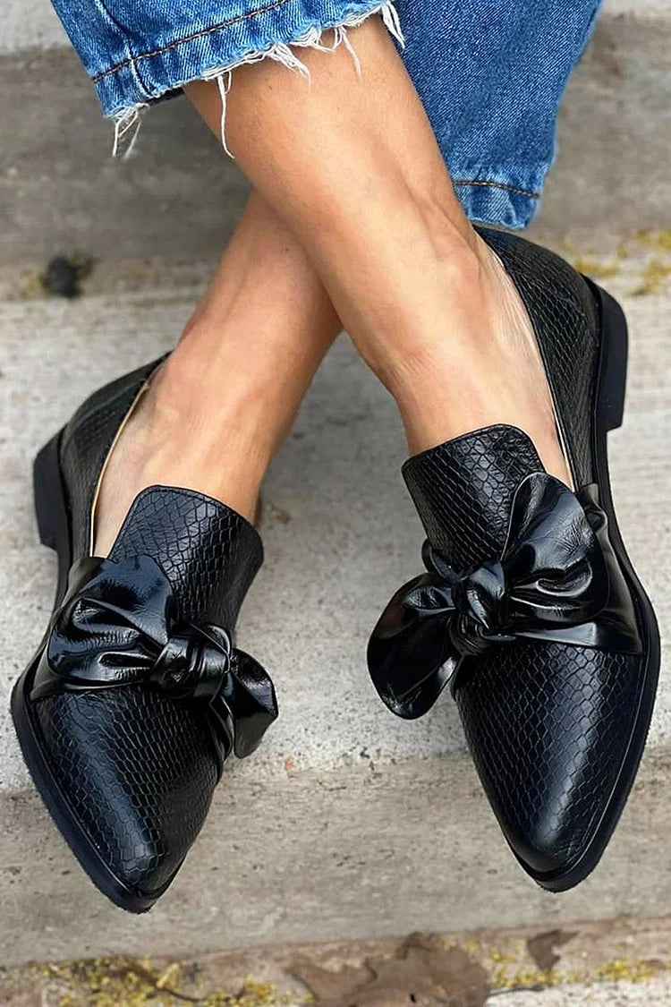 Pointed Toe Bow Detail Slip-On Loafers