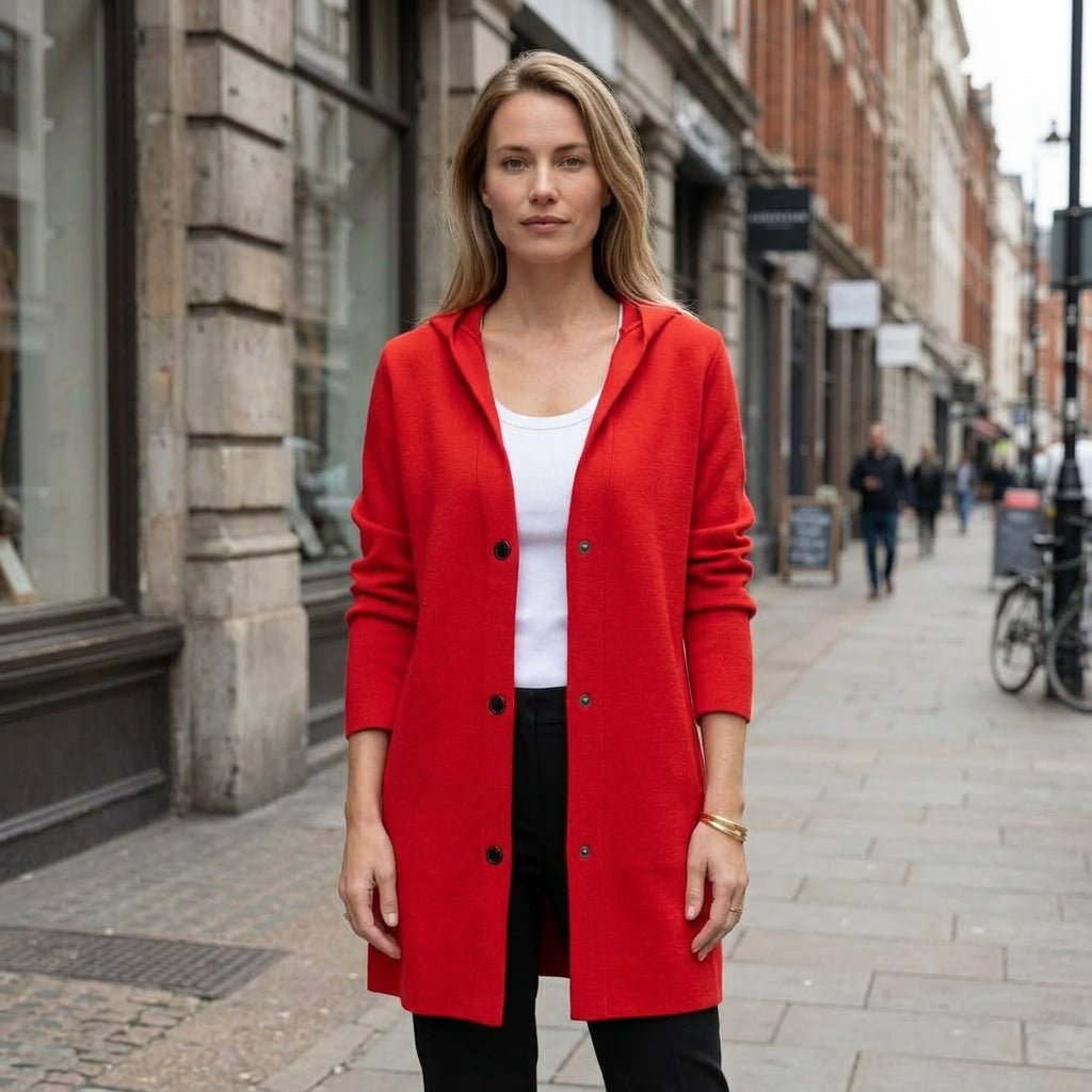 Relaxed Hooded Outerwear for Comfortable Seasonal Wear