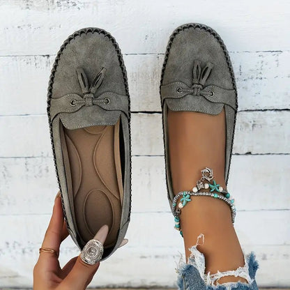 Timeless Leather Bow Loafers