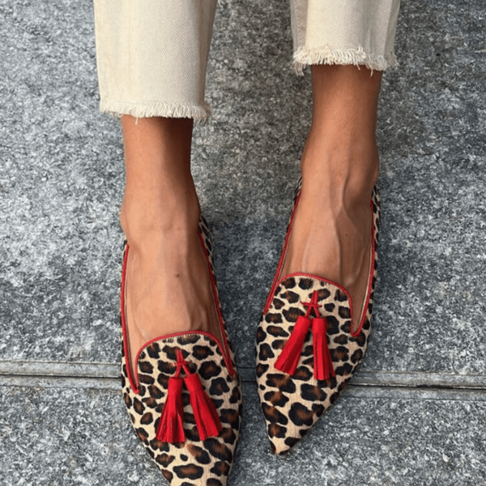 Chic Tassel Pointed Statement Loafers