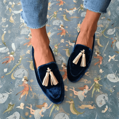 Elegant Tassel Detail Everyday Loafers