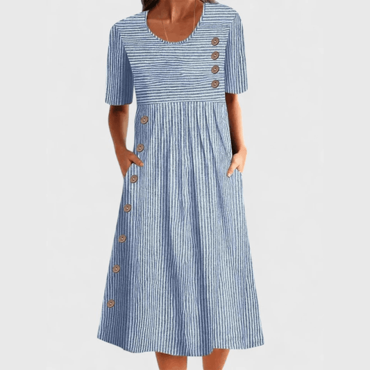 Vestido midi a rayas con mangas tres cuartos  