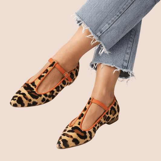 Bold Leopard Print Flat Shoes