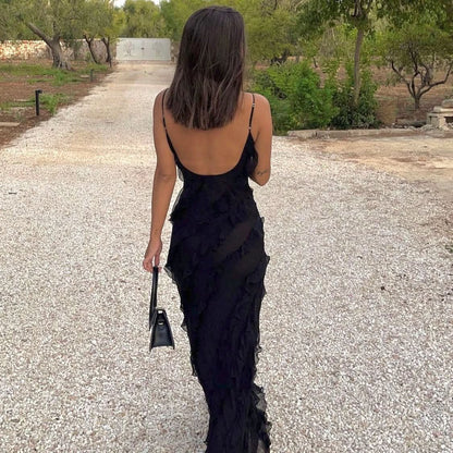Schmeichelndes Maxikleid mit Rüschen