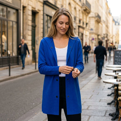Relaxed Hooded Outerwear for Comfortable Seasonal Wear