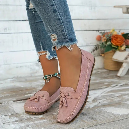 Timeless Leather Bow Loafers