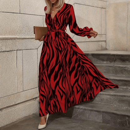 Fließendes Maxikleid mit Zebramuster