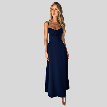 Elegant Flowing Silhouette Maxi Dress