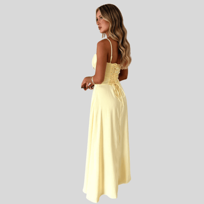 Elegant Flowing Silhouette Maxi Dress