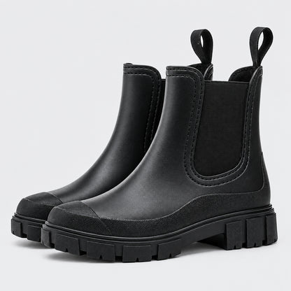 Refined Boots for Smart Casual Outfits