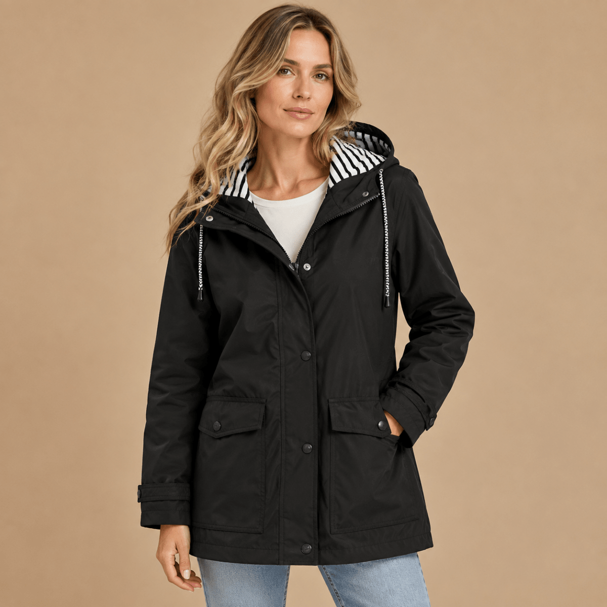 Casual Hooded Sports Jacket for Hiking and Travel
