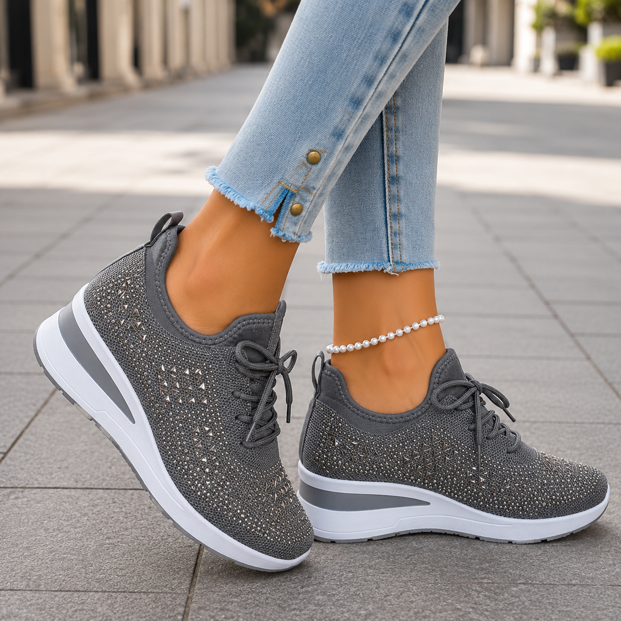 Everyday Comfort Sneakers with Supportive Arch Fit