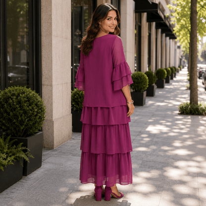 Fließendes Maxikleid mit Stufenrock und weiten Ärmeln