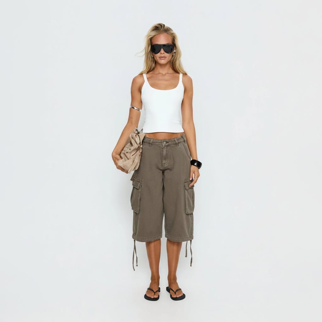 Everyday Cargo Capris with Deep Utility Pockets
