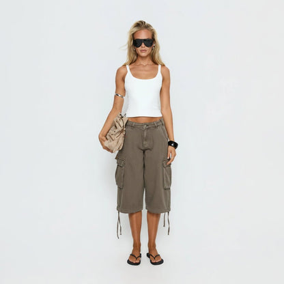 Everyday Cargo Capris with Deep Utility Pockets
