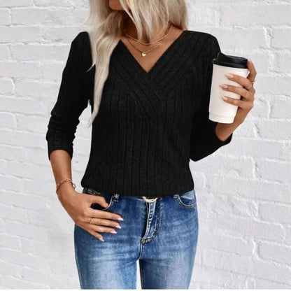 Strukturierter saisonaler Strickpullover