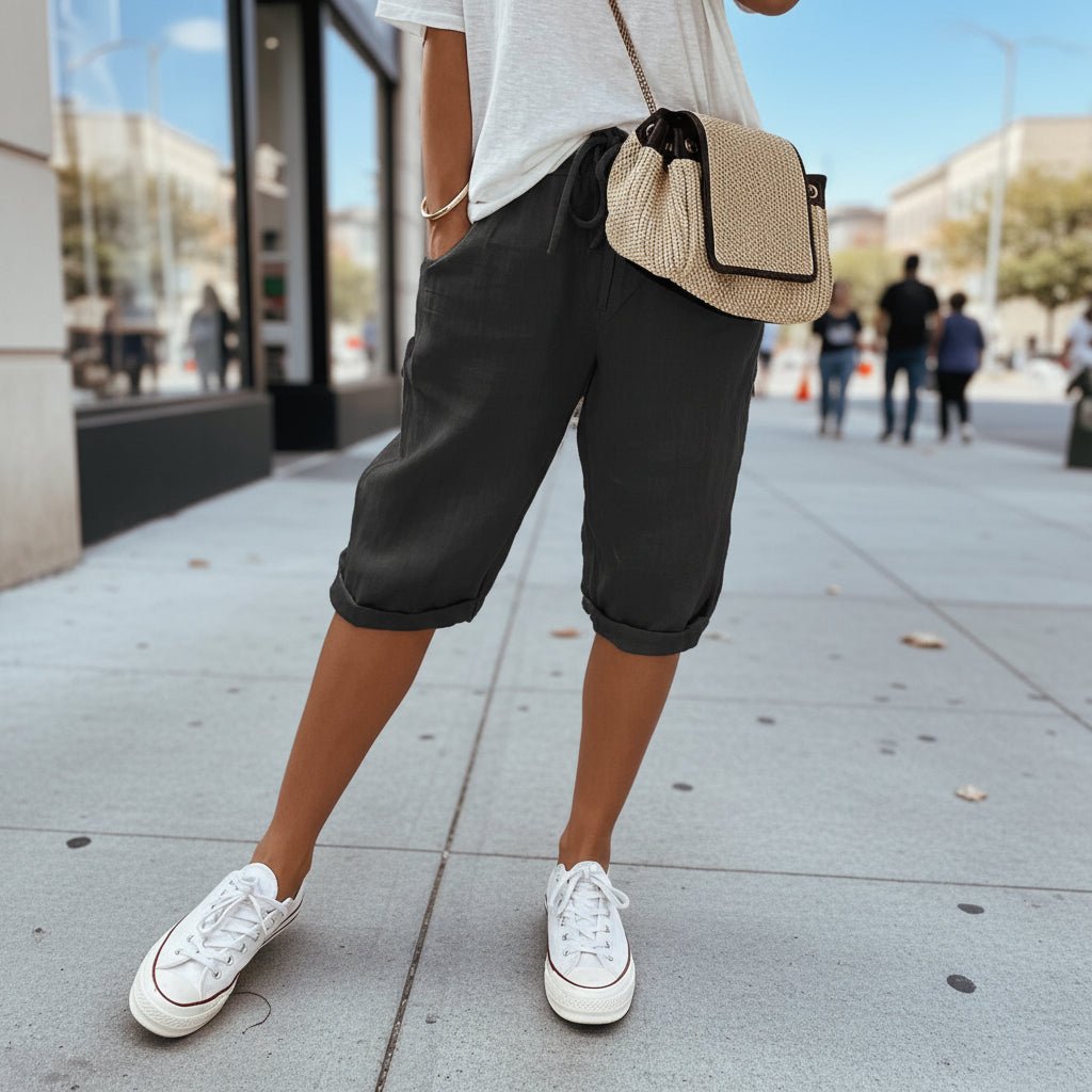 Loose Fit Capri Trousers