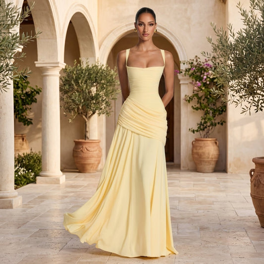 Vestido maxi para ocasiones con elegancia a la luz de la luna