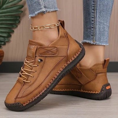 Lightweight Leather Walking Sneakers