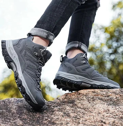 Outdoor Walking Boots for Hiking and Travel