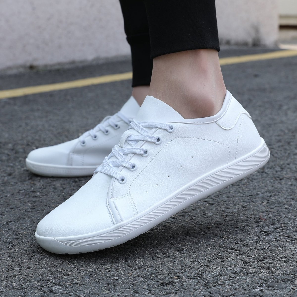 Minimalist Breathable Sneakers