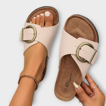 Maxi Buckle Flat Sandals