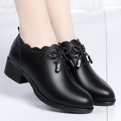 Lace Platform Pointed Toe Pumps