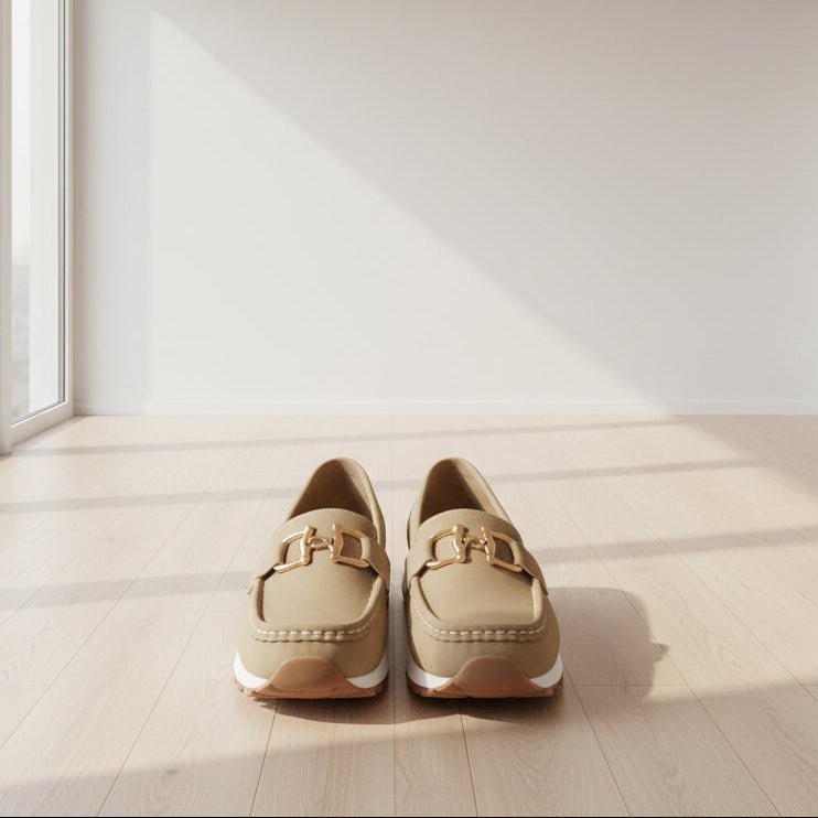 Sleek Leather Loafers Chain