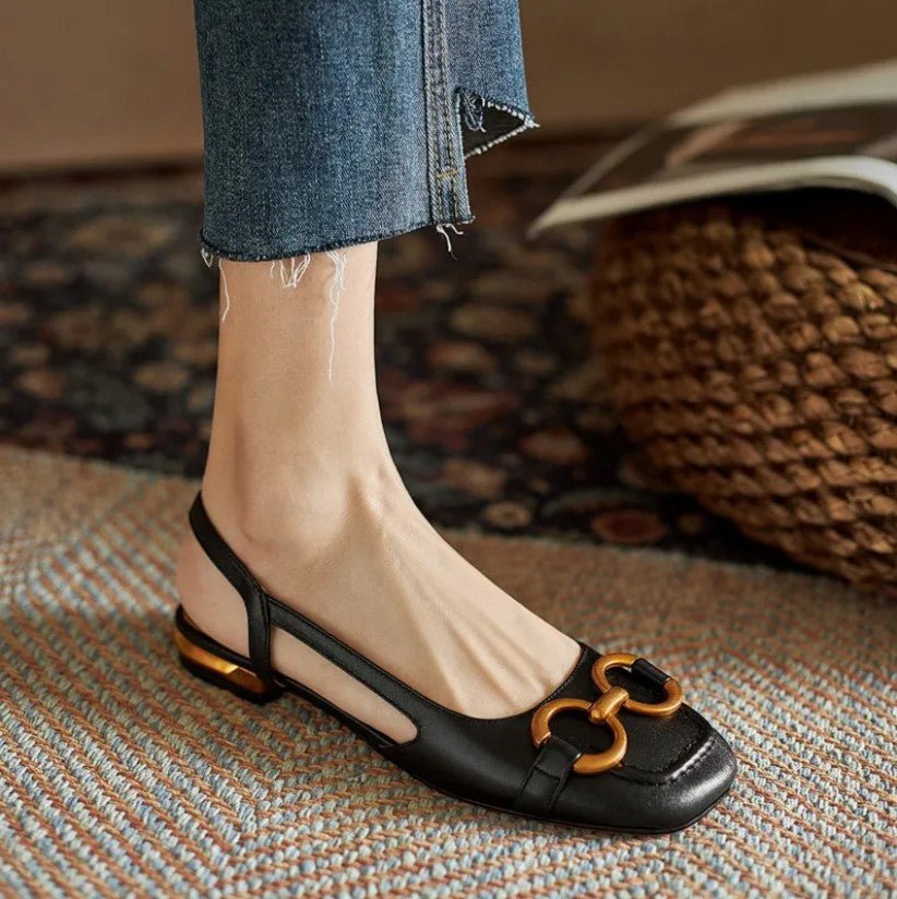 Unterstützende bequeme orthopädische Sommerschuhe