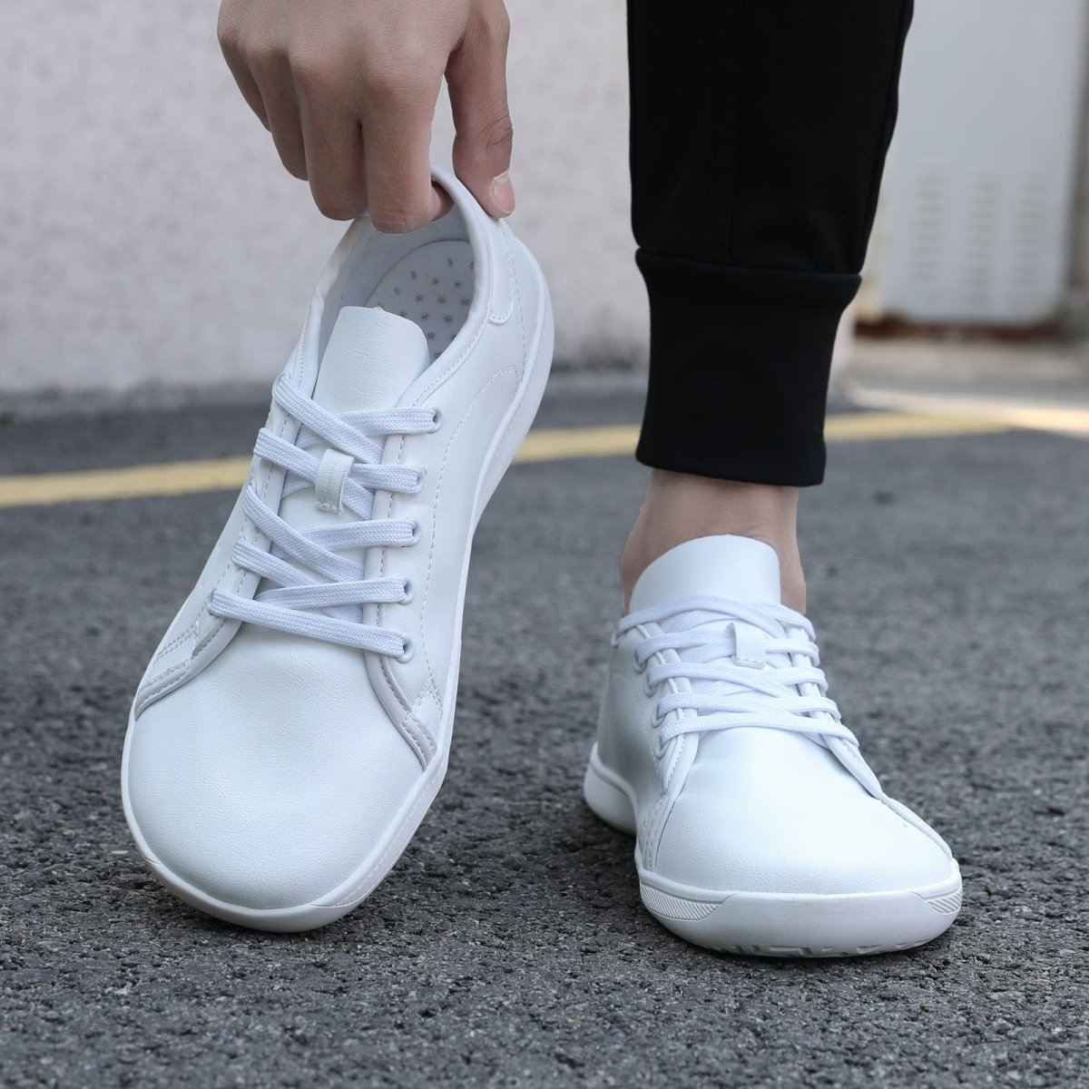 Minimalist Breathable Sneakers