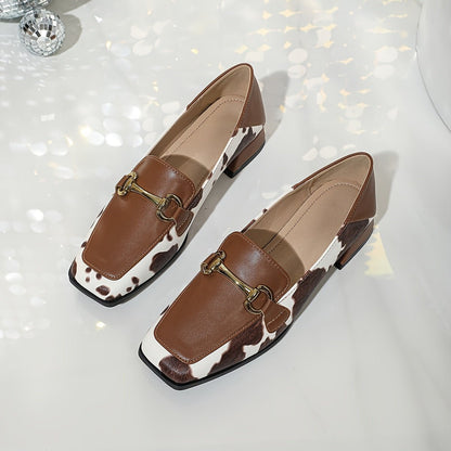Chunky Sandalen mit Kuhmuster