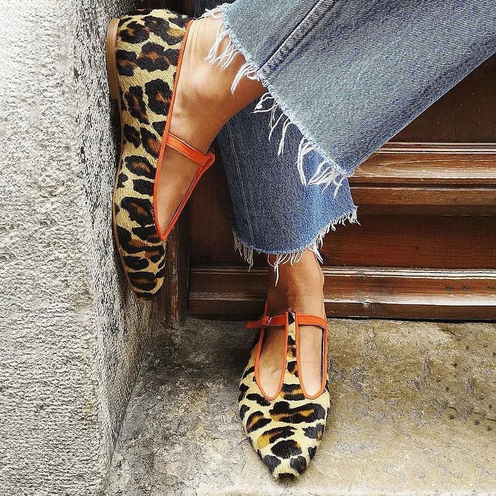 Bold Leopard Print Flat Shoes