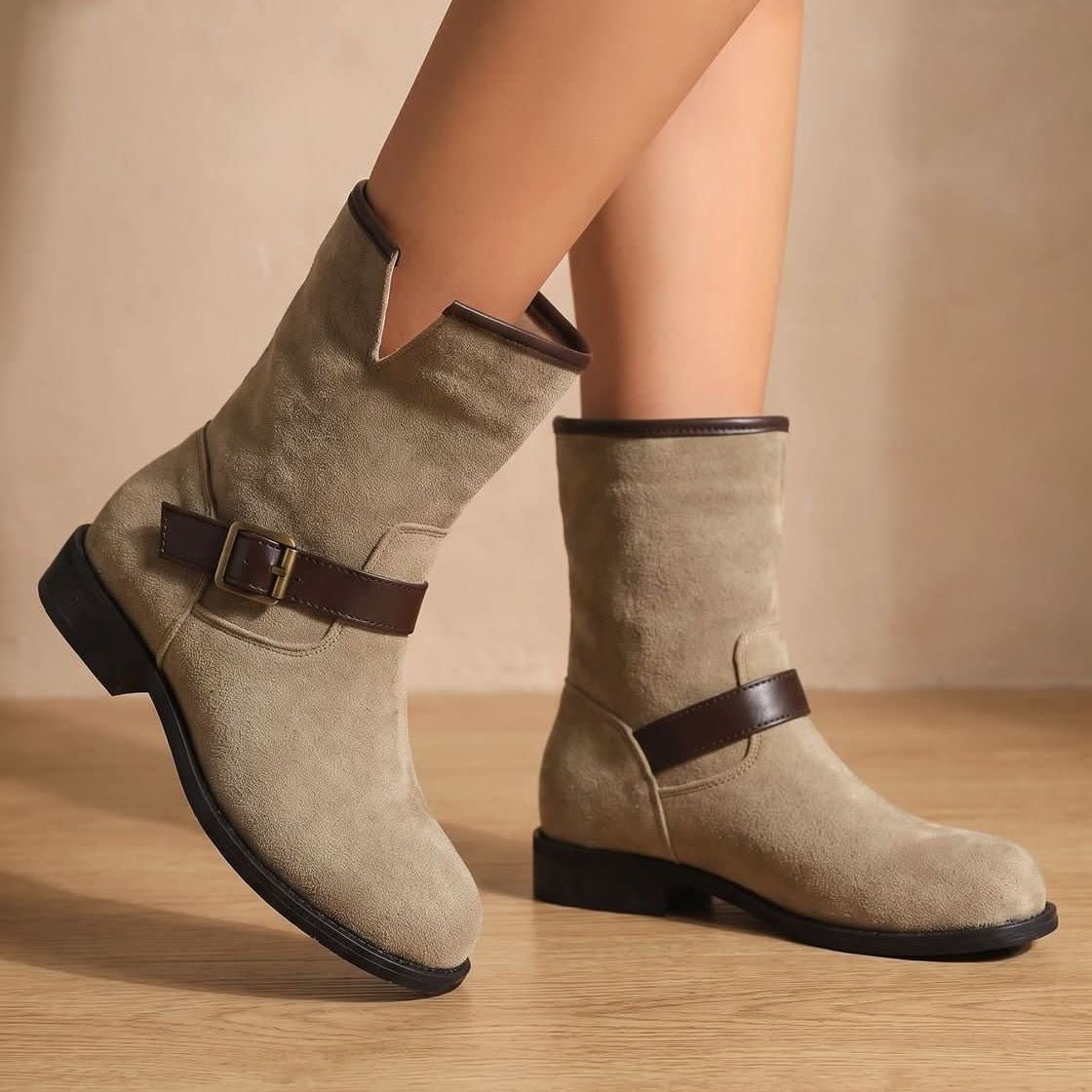 Western-Stiefeletten mit Schnalle