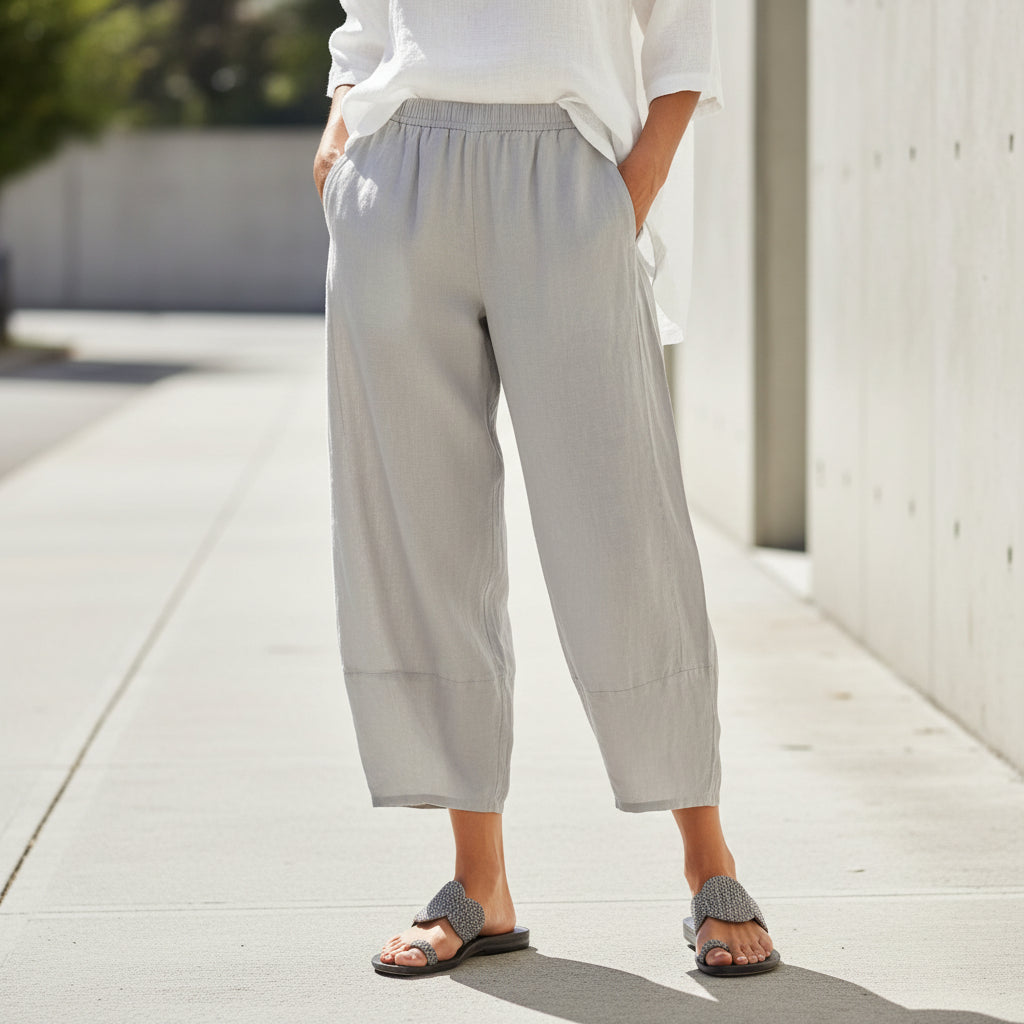 Polierte Caprihose mit weitem Bein