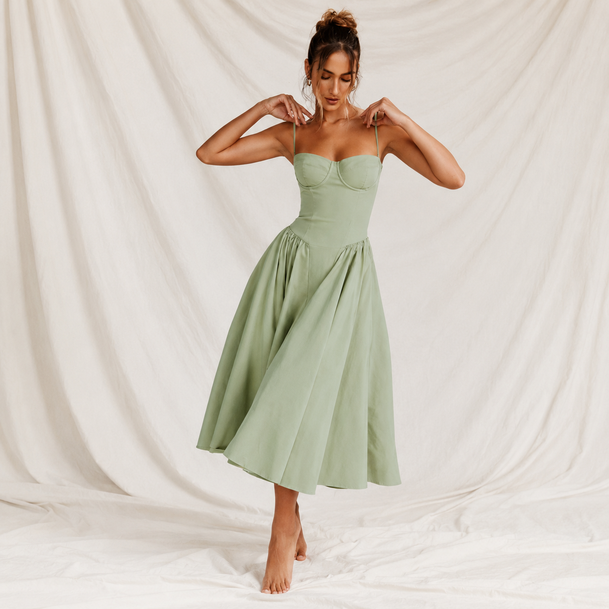 Elegant Corset Midi Dress with Adjustable Straps